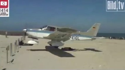 Cet homme ne s'attendait pas à frôler un avion. Découvrez son atterrissage catastrophe