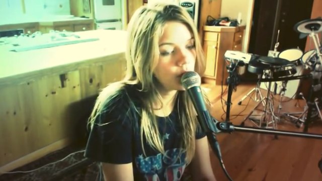 Cette reprise de Lana Del Rey va vous donner la chair de poule. Ecoutez plutôt