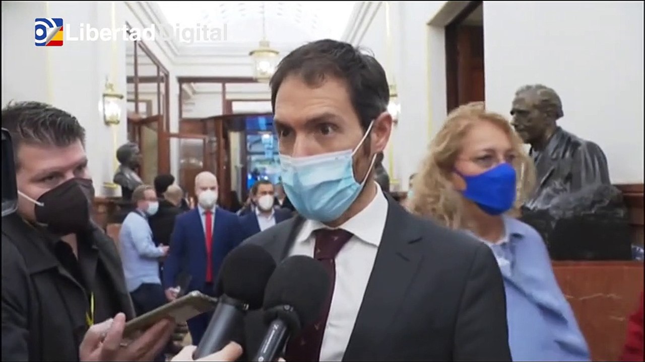 Sergio Sayas manifiesta su disconformidad con el apoyo a la reforma laboral