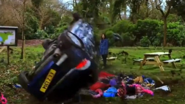 Une campagne choc a été réalisée contre la vitesse sur la route. Restez bien assis sur votre siège
