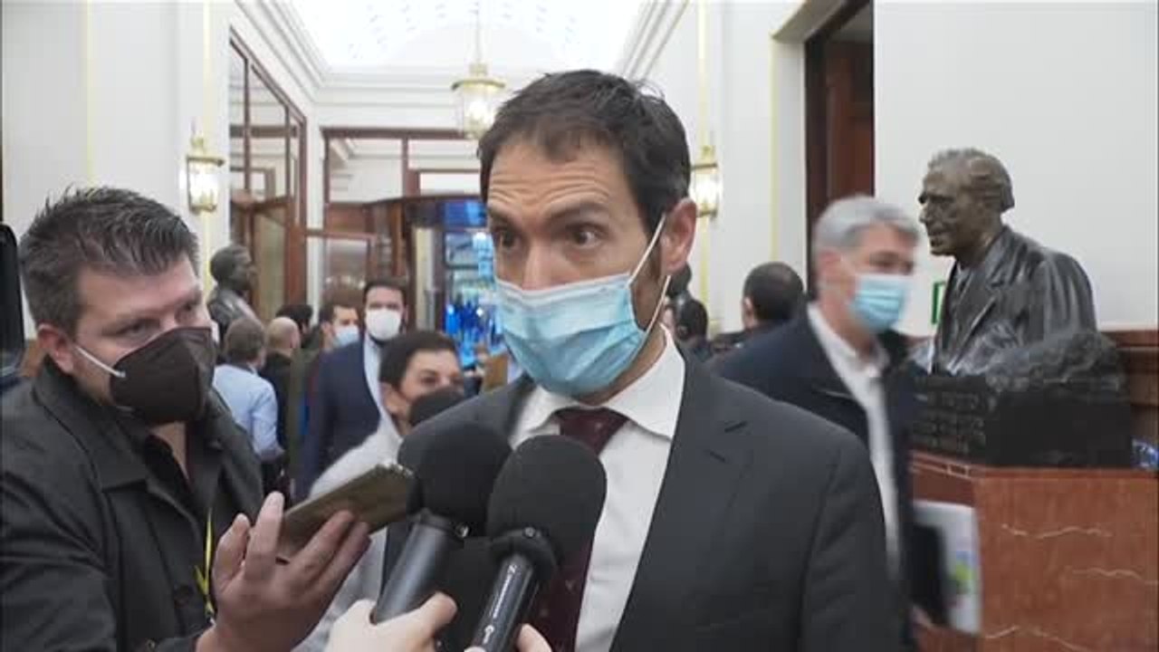 Un diputado de UPN manifiesta su disconformidad con el apoyo a la reforma laboral