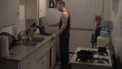 Voilà à quoi ressemblent les nuits d'un somnambule. Vous n'allez pas y croire