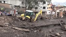 Aumenta a 24 el número de muertos tras las intensas lluvias y deslizamiento de tierras en el norte de Quito