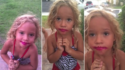 Cette fillette a volé le maquillage de sa maman... Mais elle refuse de l'admettre !