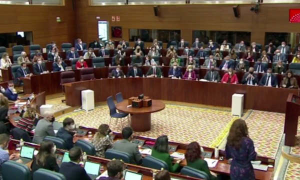 Mónica García le pregunta a Ayuso si condena o no los actos violentos de Lorca