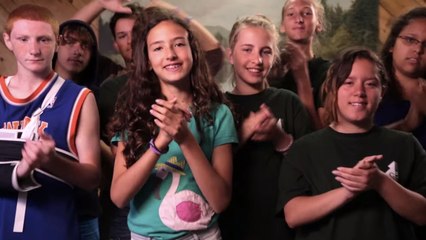 Ils revisitent le clip de Happy en langage des signes. La bonne humeur est au rendez-vous !