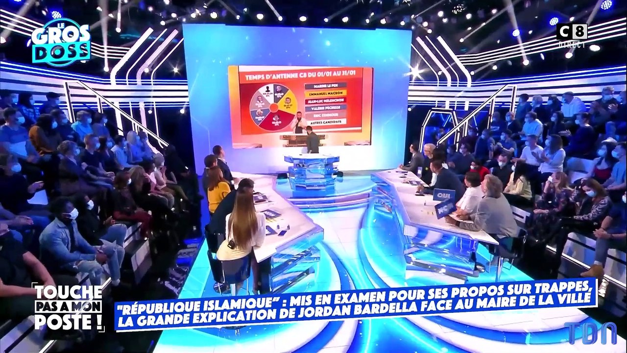 Regardez l'intégralité de l'accrochage entre Cy...