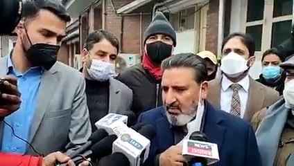 Altaf Bukhari pledges help for treatment of Srinagar acid attack victim