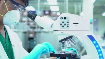 Impfstoff ist da: Deutsches Unternehmen Biontech verspricht 90%igen Schutz!