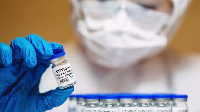Corona: Proband verrät die Nebenwirkungen der Moderna-Impfung