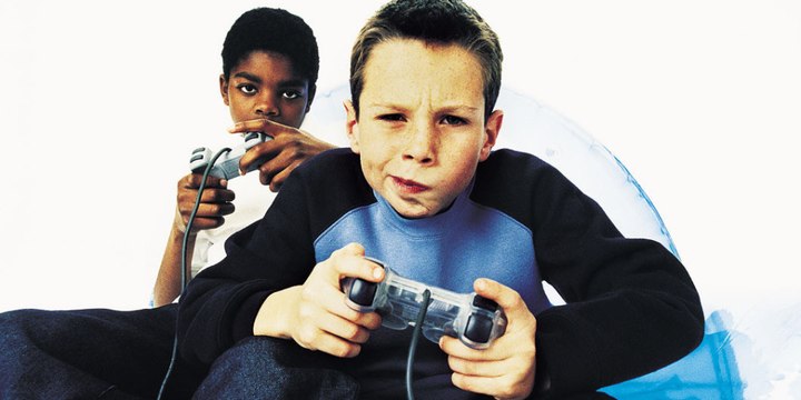 Une étude australienne montre que la pratique des jeux vidéo améliore les notes scolaires