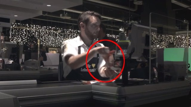 Les clients de ce supermarché ont eu une magnifique surprise en faisant leurs courses de Noël. Vous n'allez pas en revenir