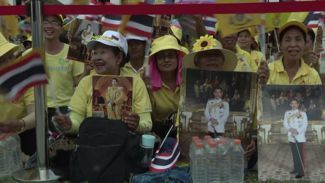 Thai-König Rama X: Eifersuchts-Drama führt zu Nacktbilder-Skandal