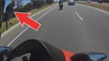 Ce motard a eu la peur de sa vie sur cette route. Vous ne devinerez jamais pourquoi