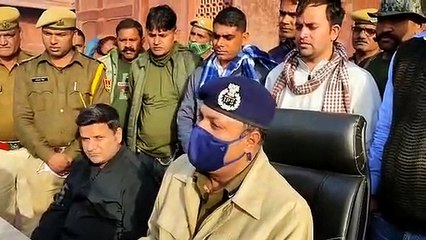 पूर्व दस्यु लारा और उसका एक भाई गिरफ्तार, हथियार पटक कर भागा अन्तरराज्यीय तस्कर...देखें वीडियो