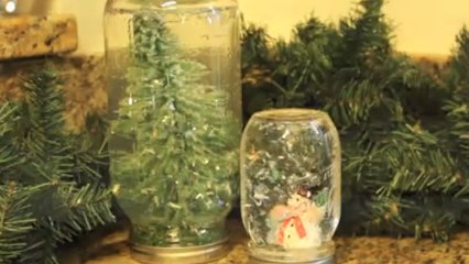 Fabriquez vos boules à neige à partir de simple bocaux ! Une décoration idéale pour Noël