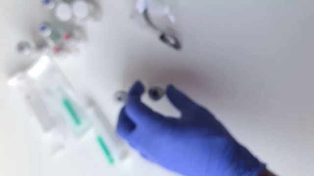 Kein Impfstopp in Österreich: Politiker wollen sich mit AstraZeneca impfen lassen