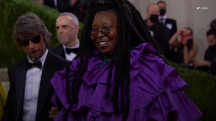 La presentadora de 'The View', Whoopi Goldberg, es suspendida por ABC News