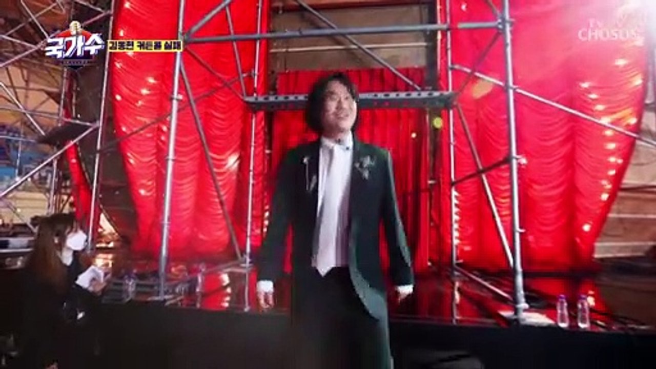 위기의 동현 과연 무사히 커튼콜을 할 수 있을 것 인가?