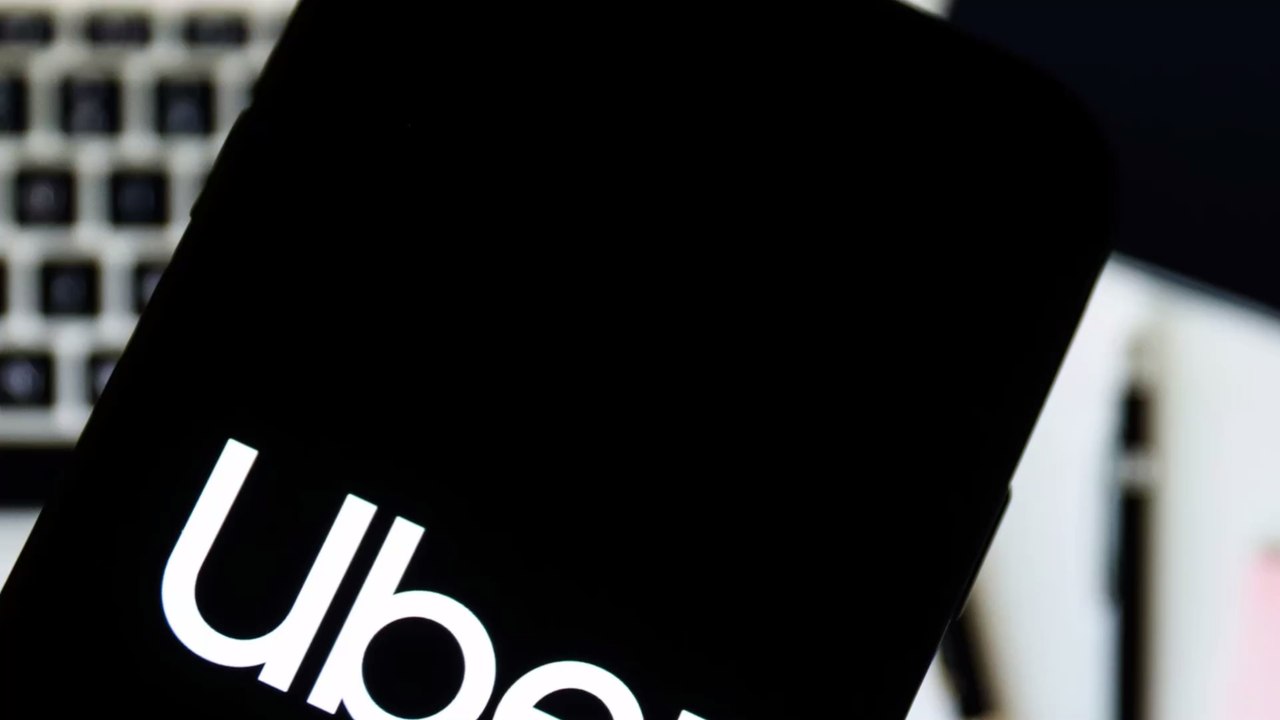 Weil eine keine Masken tragen wollte: 3 Frauen greifen Uber-Fahrer an