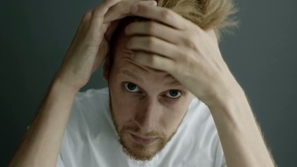 Mit Gemüsen und Früchten gegen den frühlingsbedingten Haarausfall