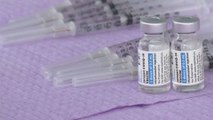 Hausarztpraxen erhalten Ende Mai Johnson & Johnson: Die Vor- und Nachteile des Impfstoffes