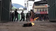 Petrol fiyatlarına yapılan zam protesto edildi