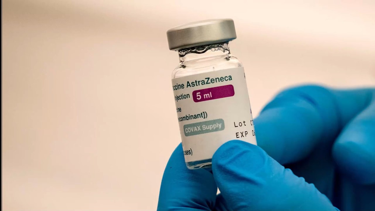 Wegen unzureichender Qualitätskontrollen: Verunreinigungen im AstraZeneca-Impfstoff gefunden