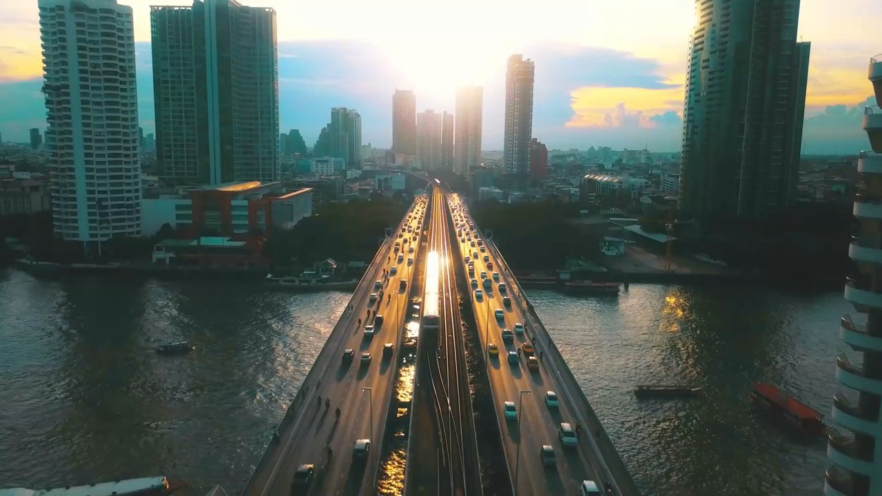 'Eshima Ohashi Bridge': In Japan gibt es die beängstigendste Brücke der Welt