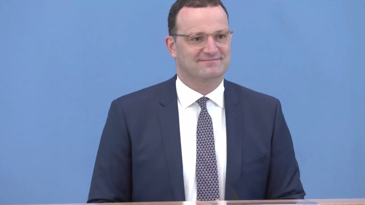 Delta bremst Urlaubseuphorie: Spahn warnt vor "Sorgenherbst"
