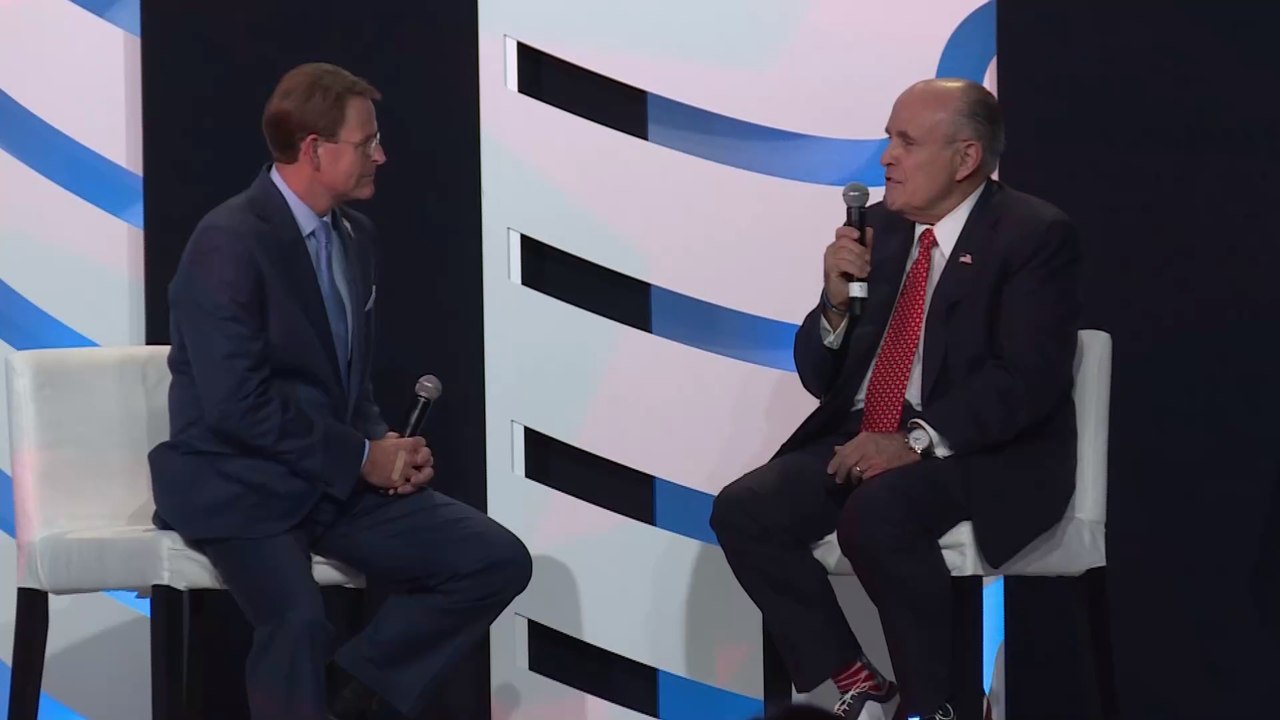 Giuliani droht Gefängnis: Trump interessiert das nicht