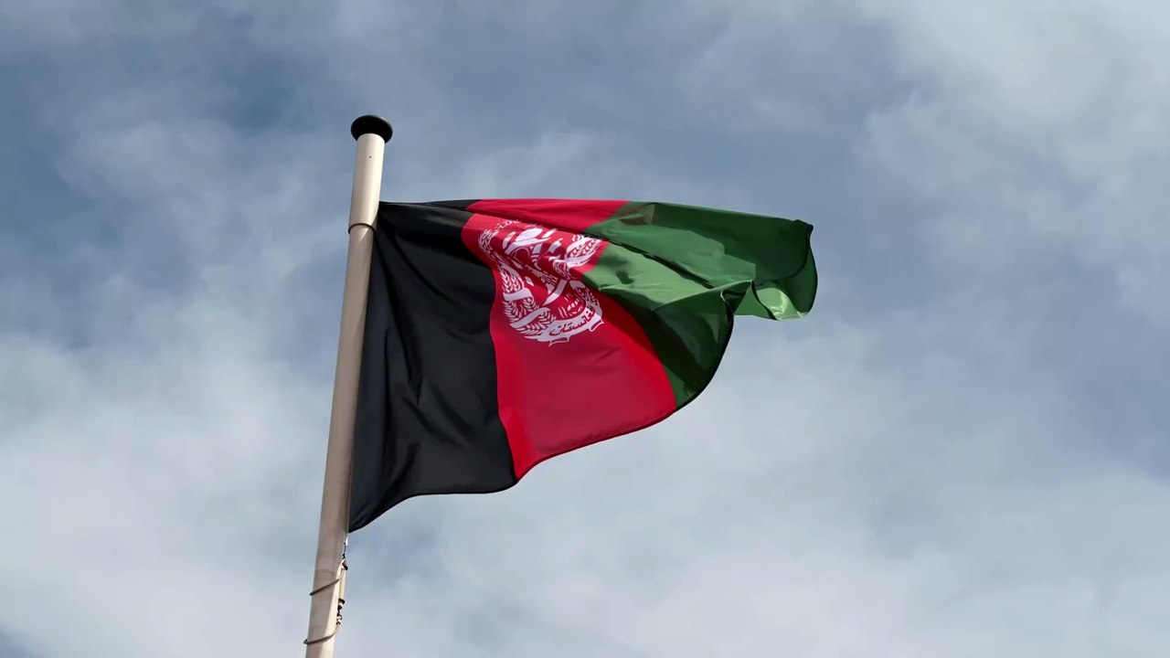 Afghanistan: Herzzerreißendes Video einer jungen Frau erschüttert das Netz