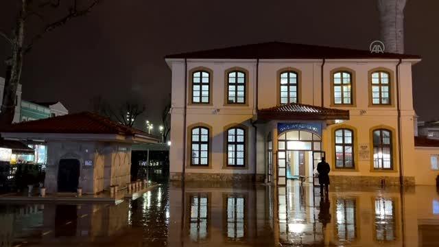 Regaip Kandili dualarla idrak edildi