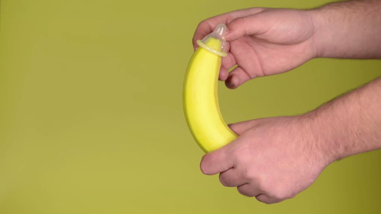 Mann benutzt Kleber statt Kondom: So heftig sind die Folgen