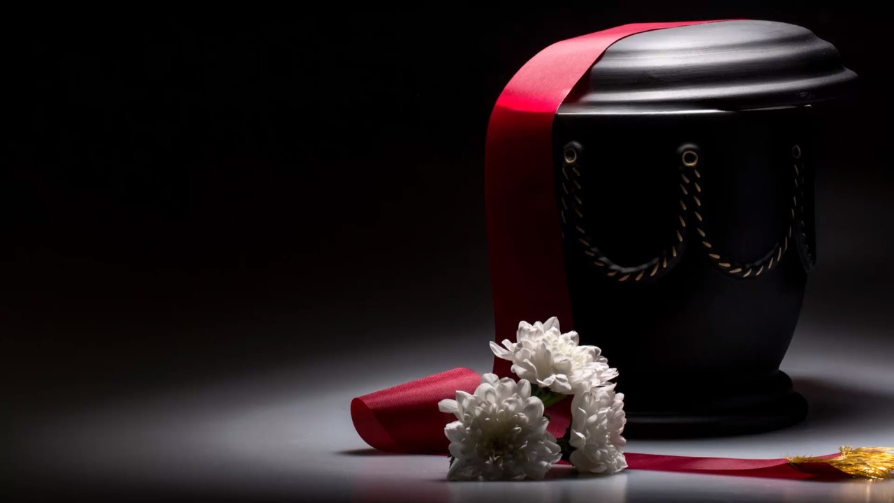 Kremationsasche: Das steckt wirklich in der Urne unserer Verstorbenen