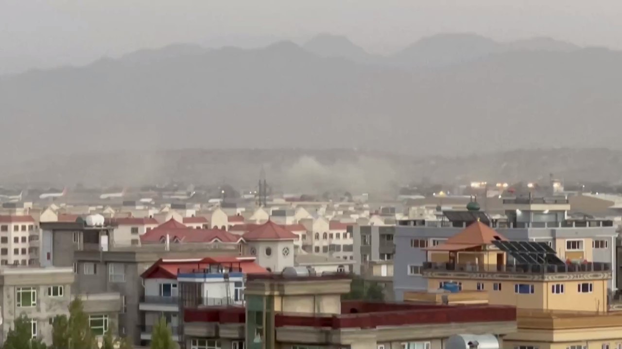 'Überall abgerissene Körperteile': Nach dem Terror-Anschlag in Kabul herrscht noch immer Chaos
