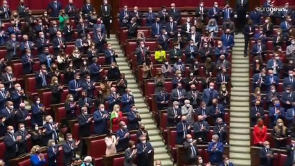 Via al Mattarella bis: "Dobbiamo costruire l'Italia del dopo emergenza"