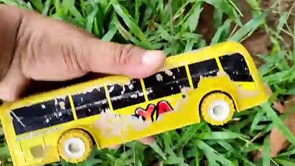 mencari dan menemukan mainan mobil balap mobil truk