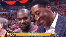 Kanye West pris en flagrant délit de sourire !