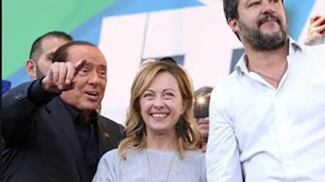 Mediaset, Giorgia Meloni cancellata ? Dagospia: Dopo le critiche a Salvini e Berlusconi da Porro..