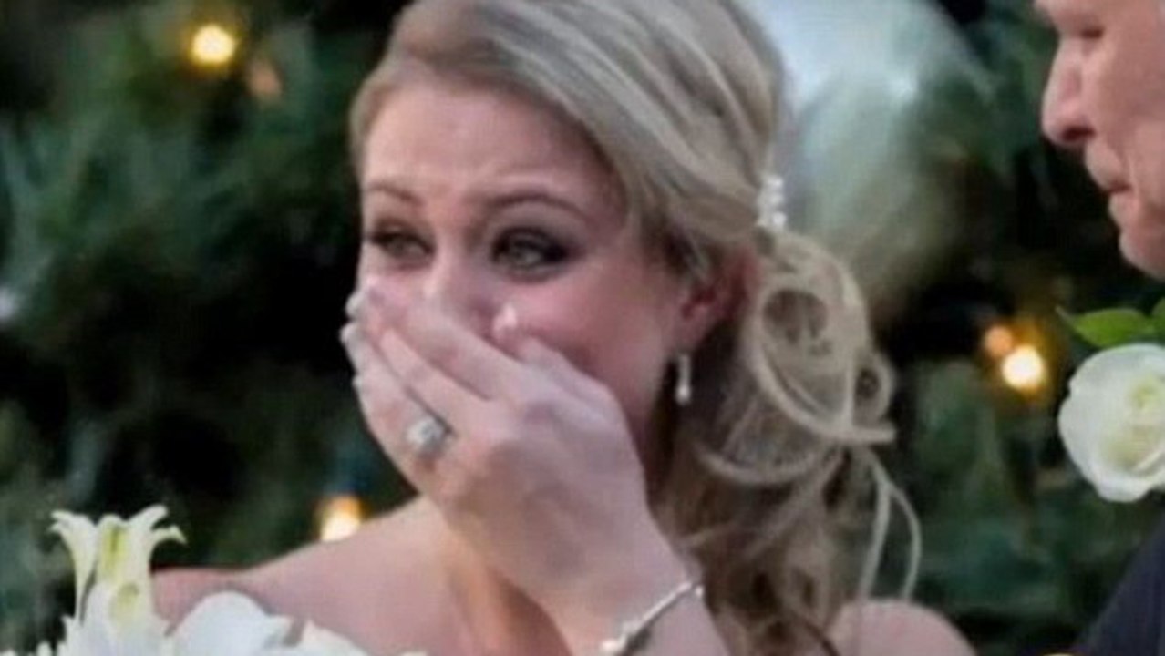 Un invité surprise fait pleurer cette mariée de bonheur