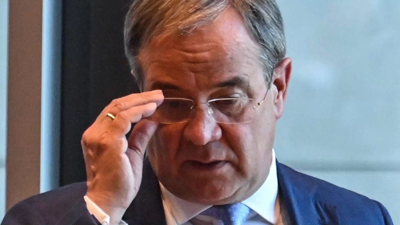 Deutschland hat gesprochen: 68 Prozent wollen, dass Laschet von allen Ämtern zurücktritt