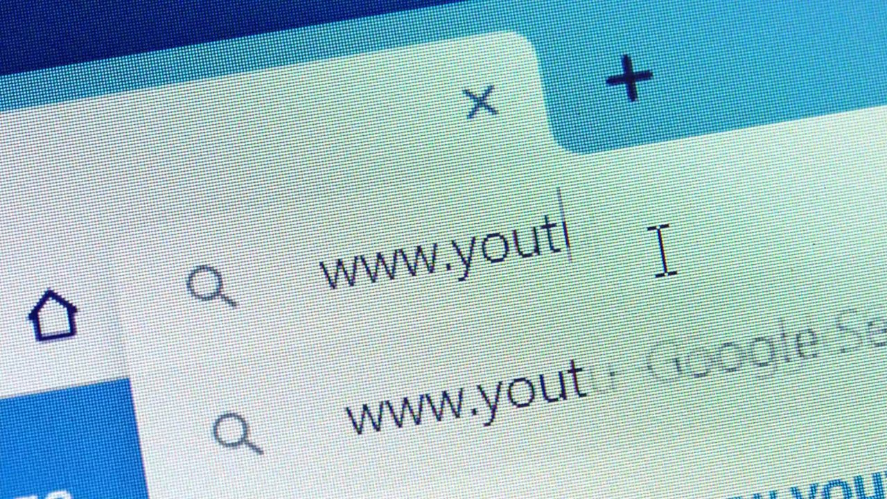 Corona-Kritik #allesaufdentisch: YouTube löscht sämtliche Videos