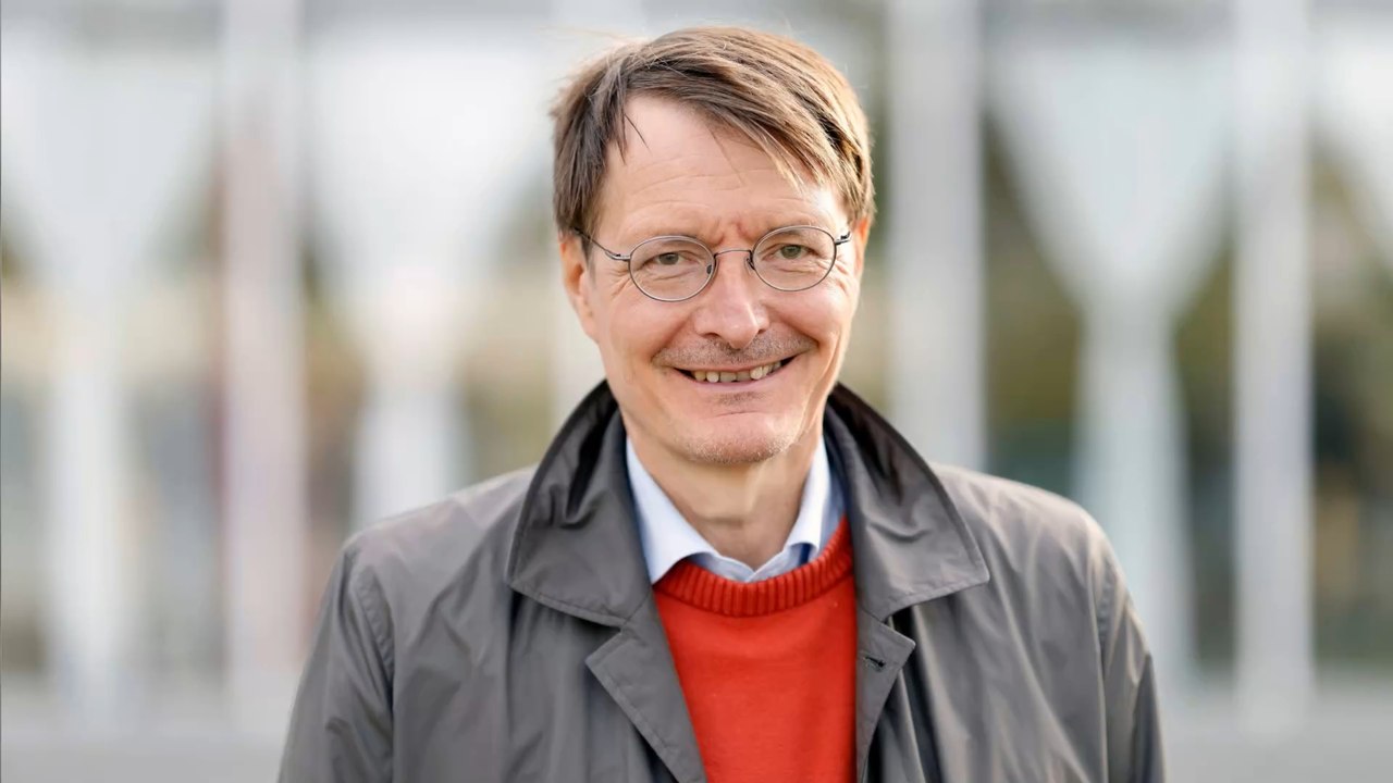 Comedy vs. Politik: Karl Lauterbach nimmt als 'Lehrling' an Comedy-Show teil