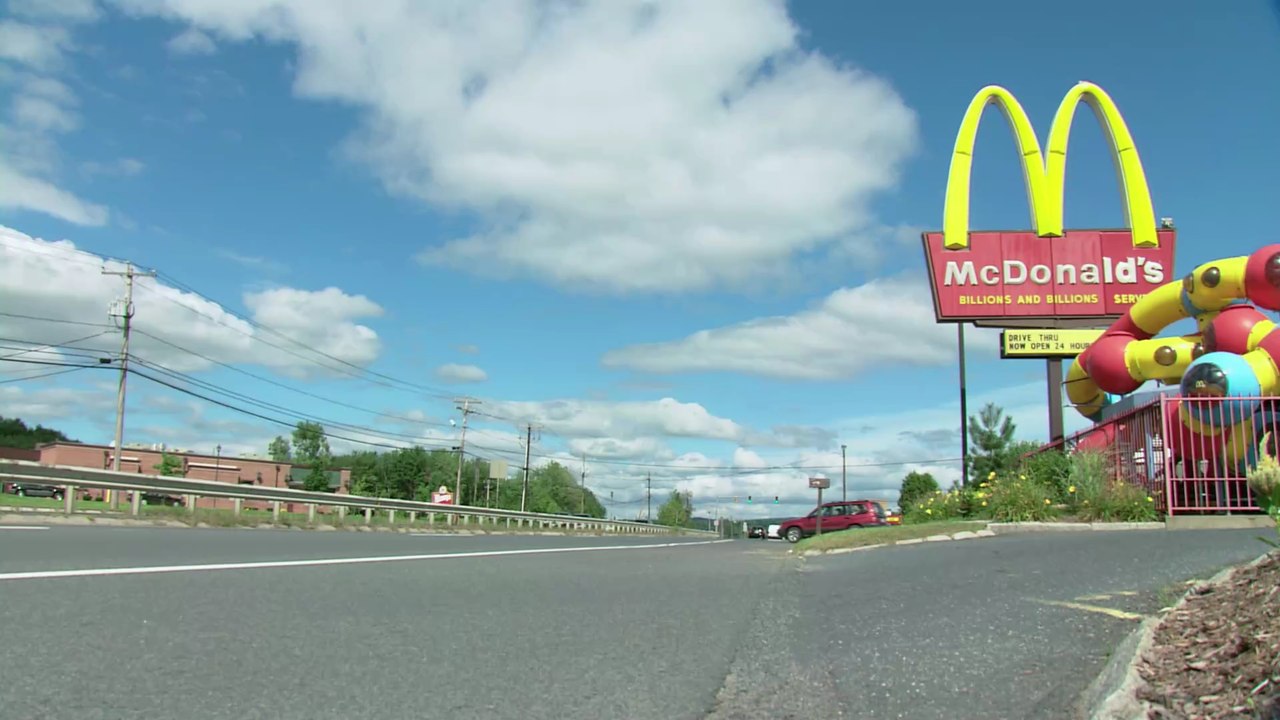 Darum schmeckt Coca-Cola bei McDonald's anders als aus der Flasche