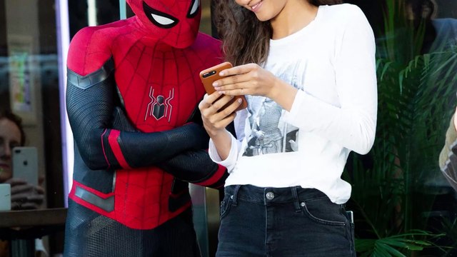 Spider-Man: Tom Holland ersetzt Robert Downey Jr. im MCU