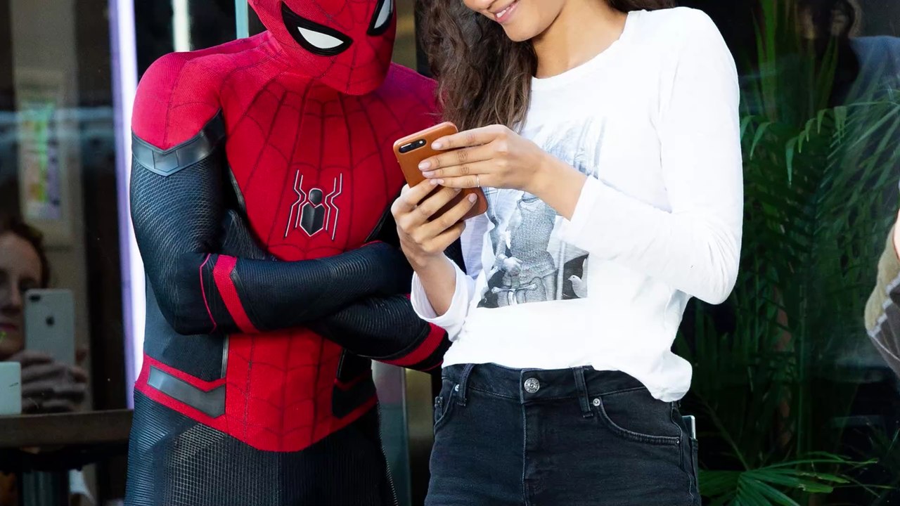 Spider-Man: Tom Holland ersetzt Robert Downey Jr. im MCU