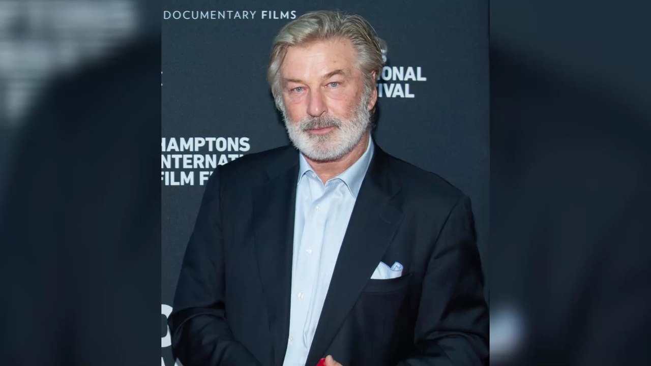 'Ich habe nicht abgedrückt': Unter Tränen blickt Alec Baldwin auf das 'Rust'-Drama zurück