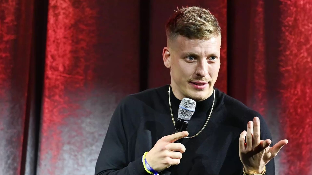 "Gemischtes Hack": Felix Lobrecht und Tommi Schmitt veröffentlichen Ballermann-Hit