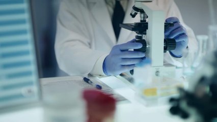 Forschende finden ein Symptom, das bei Covid-19-Geimpften besonders oft auftritt